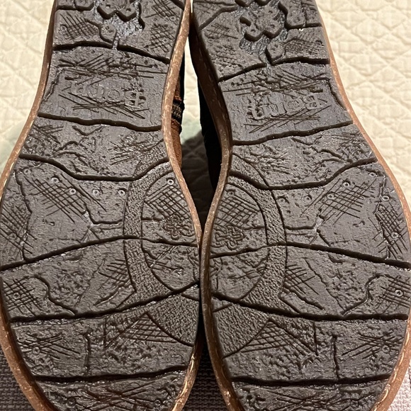 Born Women Born Wynter Ankle Boots size 8